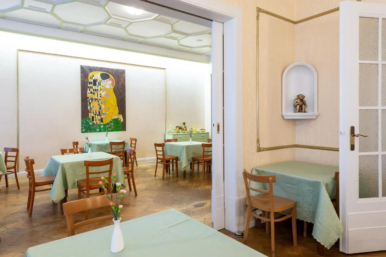 W22 Hotel Am Kurfuerstendamm Berlin